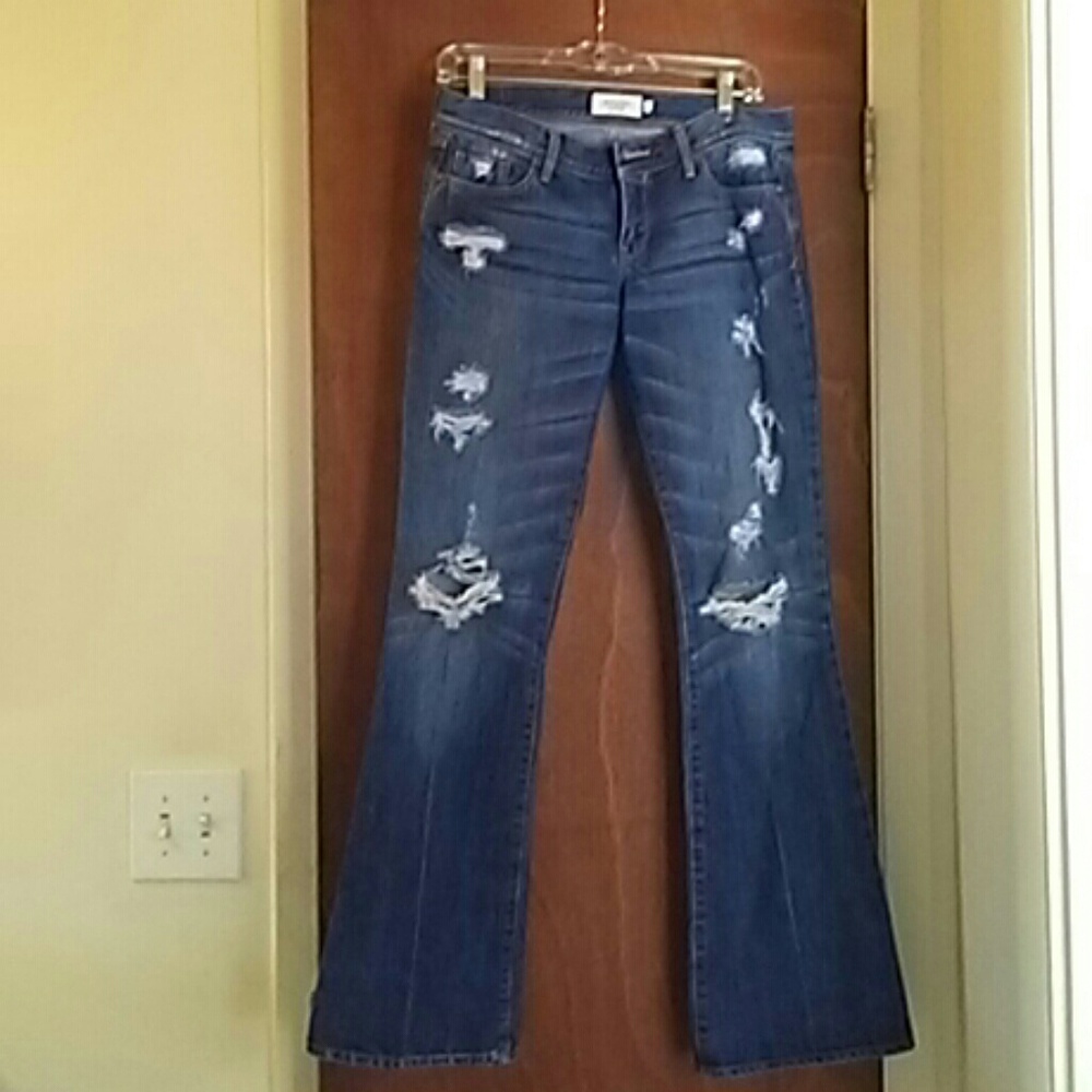 Abercrombie & Fitch Distressed Jeans Size 4